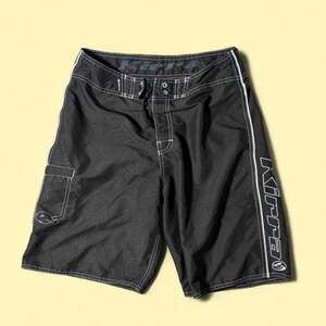 Vintage black kirra board swim